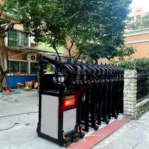 ������ѧУ�Զ���С��ң��ƽ����������ֱ�˵��������Ͻ���