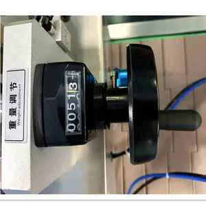 Զ���е ��ʽ����Һ���װ�豸 Ӫ��Һ��ˮ���͹�װ��