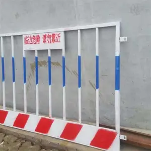 道路抢修安全警示栏 亚荣星施工基坑防护栏 带警示条的竖管警示栏