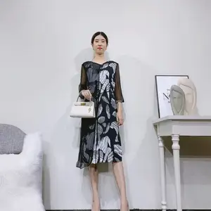 ����װ�� Ůװ�ۿ۵�������� �����ۿ�Ůװ ����װβ����������