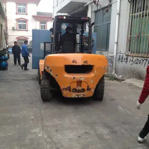 静安句容路吊车出租吊装安远路叉车出租装卸登高车出租