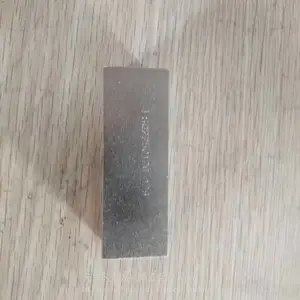 ����02250126-129