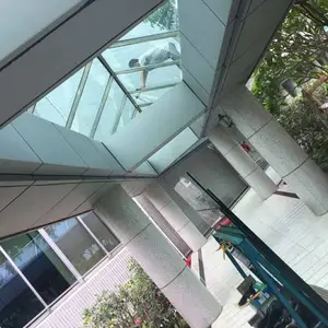 从事建筑防水补漏补强灌浆室内外装饰外墙涂装翻珠海德心防水公司