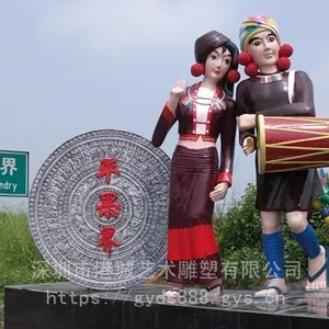 仿铜红军吹集结号人物雕塑 无锡广场***文化玻璃钢革命雕像