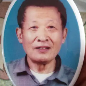 磁板遗像 烧制墓碑瓷像厂家 墓碑瓷像哪家好 墓碑瓷像哪便宜