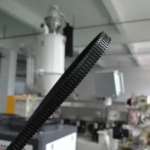 合瑞科技不锈钢丝捻股款鞋底清洗机皮带毛刷上市,全自动鞋底清洁机履带刷更耐用