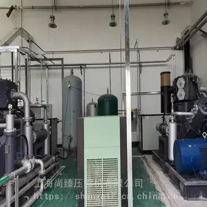 供应20立方30公斤-40公斤PET无油水冷空压机
