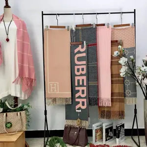 ***羊绒围巾披肩20秋冬新款淘宝快手抖音直播品牌折扣