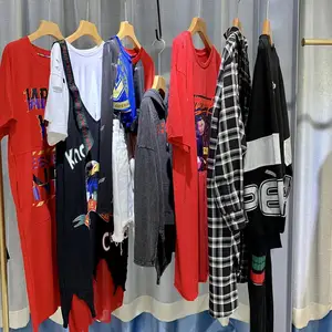 拓谷***女装折扣曼德诗女装尾货批发依熏Miss宝姿尾货服装直播货源实体店进货渠道