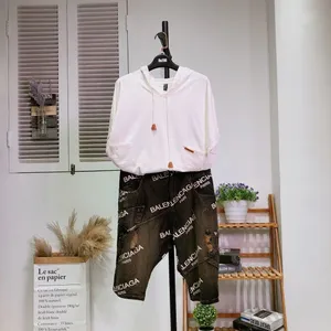 固苏***香港******19年潮流时尚夏装 品牌折扣当季新款夏装尾货批发 品牌折扣店货源走份