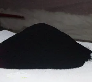 ̩��̿�ڳ���ֱ��ˮ��Ϳ��ɫ����̿�ڸߺڶ��׷�ɢ