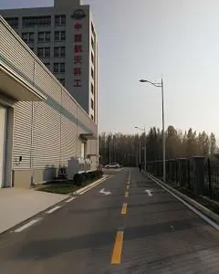 专业承接道路划线、停车场划线及安全智能设备