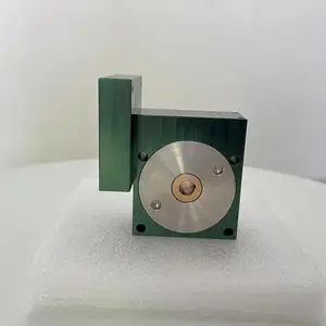 激光追踪器专用减速电机 小巧 型号XRV030速比30比
