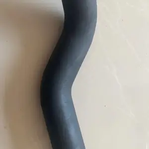 山东柏赛直供重汽豪沃汽车配件链接橡胶管WG9925933240