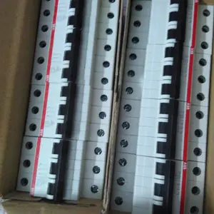 ABBС�Ͷ�·��SH204-C32 ΢�Ϳ�������380V ˫��˫��6kA/D��