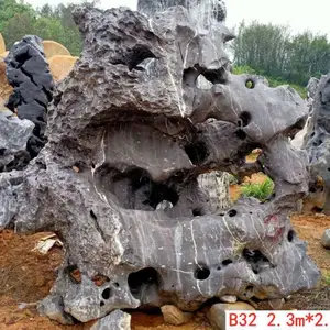 太湖石厂家3石质光滑的太湖石一个带白金纹路的景观石