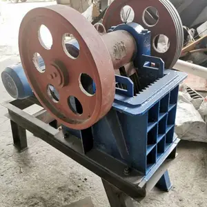 供应石头小型破碎机 矿山鄂式碎石机设备移动式大型颚式粉碎机工业商用