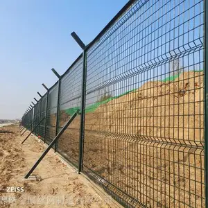 港区边检隔离围栏 边境口岸隔离钢丝网围栏 边防检查站防护围栏