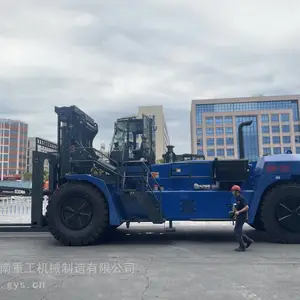 载重72吨叉车华南重工内燃平衡重式72吨叉车品牌技术参数