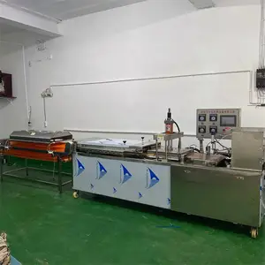 压饼机器 全自动液压烙馍机 数控一体化烤鸭饼机厂家 万年红机械