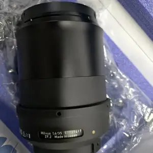 ��Ӧ�¹�ԭװ CarlZeiss ��ͷ Milvus 35mm f/1.4 ZF.2