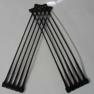 土工格栅(geogrid)是一种主要的土工合成材料