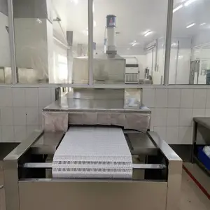 青稞微波熟化机 黄豆微波熟化机 猪皮微波膨化机
