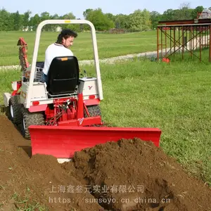 美国Ventrac驾驶室草坪机KD482平整地面填埋沟渠多用推铲清雪车