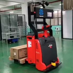 智能AGV叉车