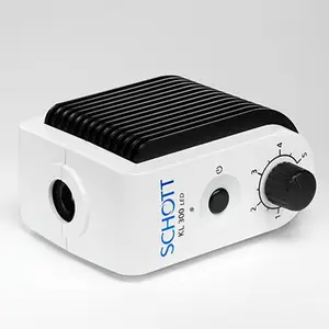 Schott AG���˹�ԴKL 2500 LED����������΢����