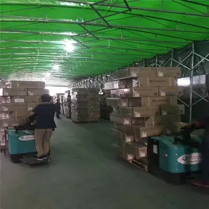 南宁那里有移动伸缩停车棚活动推拉帐篷户外烧烤帐篷夜宵大排档帐篷