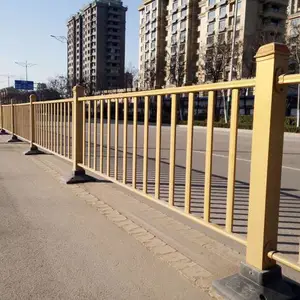 山东泰安厂家道路防护栏
