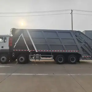 陕汽德龙M3000S前四后八40方压缩式垃圾车