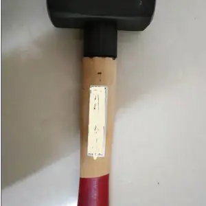 原色木柄安全石工锤