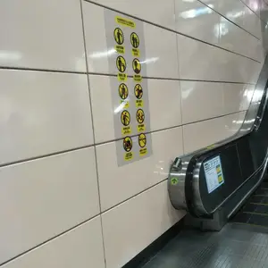 ��ɫ�й����´ɸְ�Ļǽ ����վ�´ɸְ�Ļǽ����