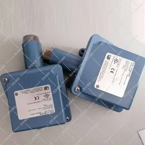 P/N:H100-484-M446/ 0.1-3.4bar����UE��еʽ��ˮ����ѹ������