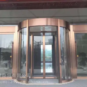 奥威两翼、三翼铜旋转门质量可靠,外观高端大气。