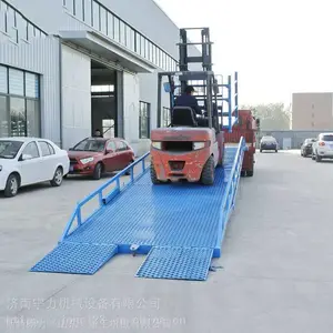 济南移动登车桥 叉车装卸货神器 叉车过桥 移动式货物装卸平台