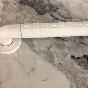 ��Ͱ���U�����ϰ����� ѧУ���޲м��˷���������������
