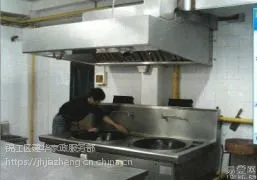 油烟机清洗宾馆酒店大型厨房设备清洗抽油烟机及油烟管道清洁