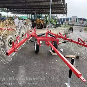 四轮拖拉机拉的10盘搂草机 悬挂式搂草机 秸秆翻草机