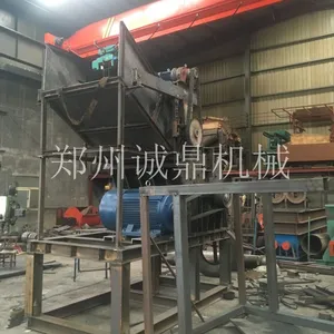 用于废旧汽车壳子的铁皮破碎机