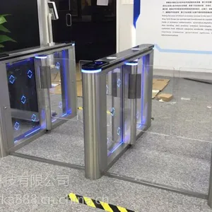 通卡科技 人脸识别闸机门禁, 人员通道闸机, 智能闸机通道