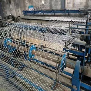 菱形勾花网/绿化围网菱形勾花网/客土喷播菱形勾花铁丝网2.10