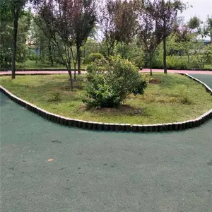 ��Ӧ��ľ׮����ǽ �ӵ�����Ƥ���� ����դ������·��ʯ