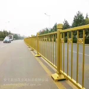 道路安全围栏 人行道防撞护栏 机非护栏 公路中央隔离护栏 交通护栏