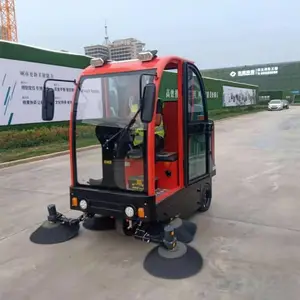 欧洁羿尔M5 全封闭式扫地车 驾驶式扫地机供应 物业小区扫地车