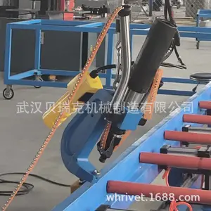 贝瑞克母线槽铆接生产线 母线槽锁铆生产线