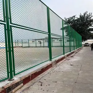 博乐羽毛球场护栏价格/乌鲁木齐球场围栏厂家/新疆围栏网厂