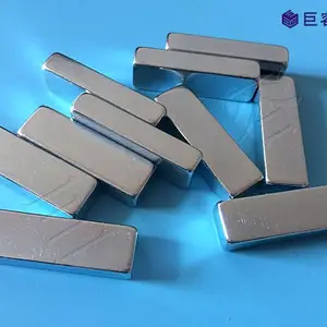 供应钕铁硼条形磁铁 方块磁铁 ***磁条 条形磁铁 方条磁块